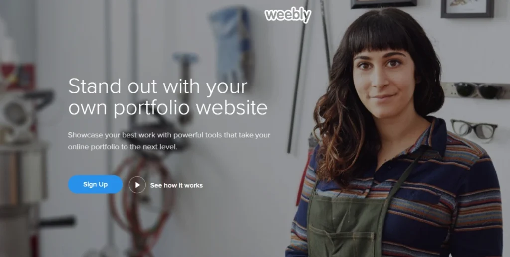 Weebly portfolio website homepage promoting online portfolio creation tools with a signup button and a creator workspace background.